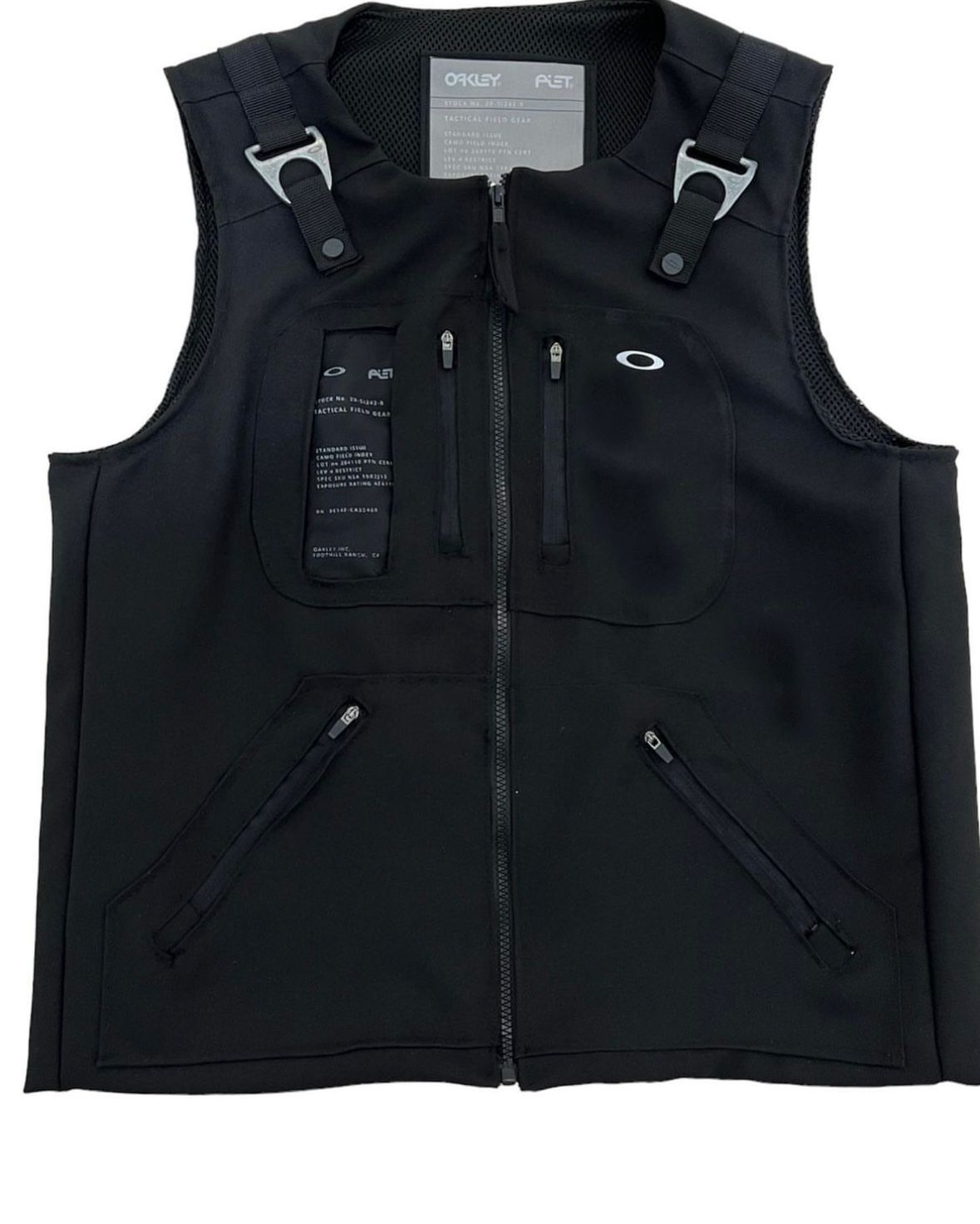 Piet The Future | | Oakley's new vest