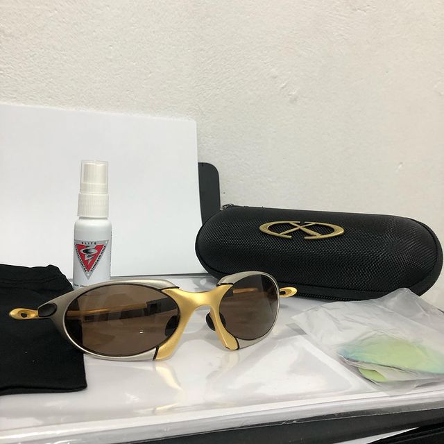 Romeo I - Fotograma: 24K | Lente: Café dorado personalizado